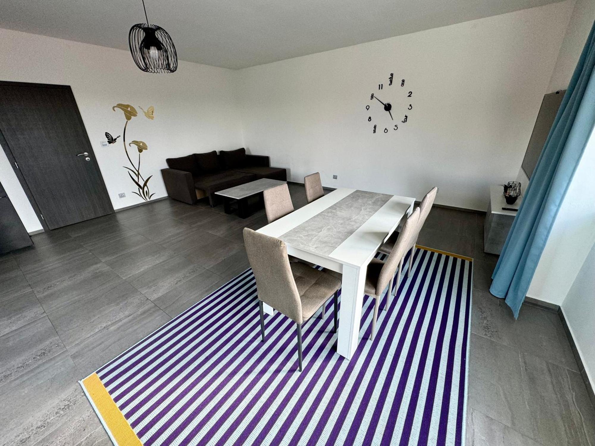 Byt Apartman 74M2 Vyhled Klid Priroda Prague Exterior photo